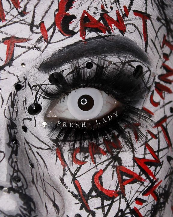 Lente de Halloween #1: Blanco opaco con pupila negra grande · foto 6