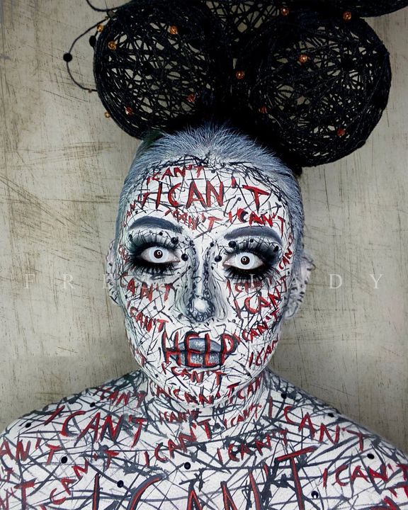 Lente de Halloween #1: Blanco opaco con pupila negra grande · foto 7