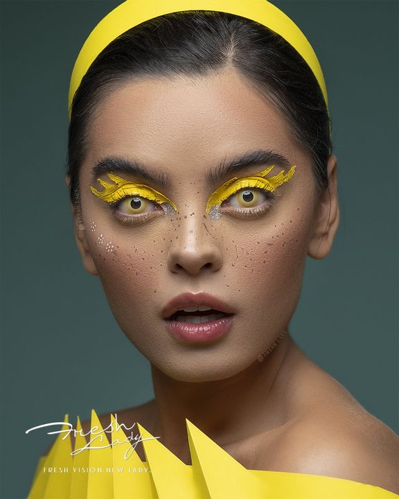 Lente de Halloween #10: Amarillo pálido luminoso · foto 4