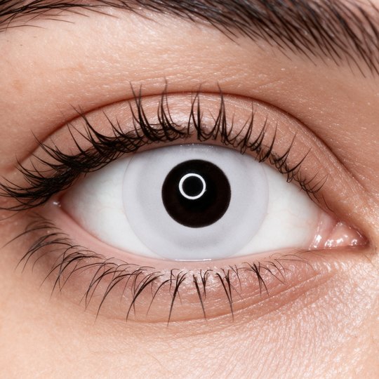 Lente de Halloween #1: Blanco opaco con pupila negra grande